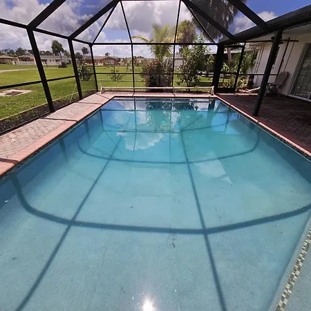 Rotonda Retreat With Heated Pool, Beaches & Pet Friendly!